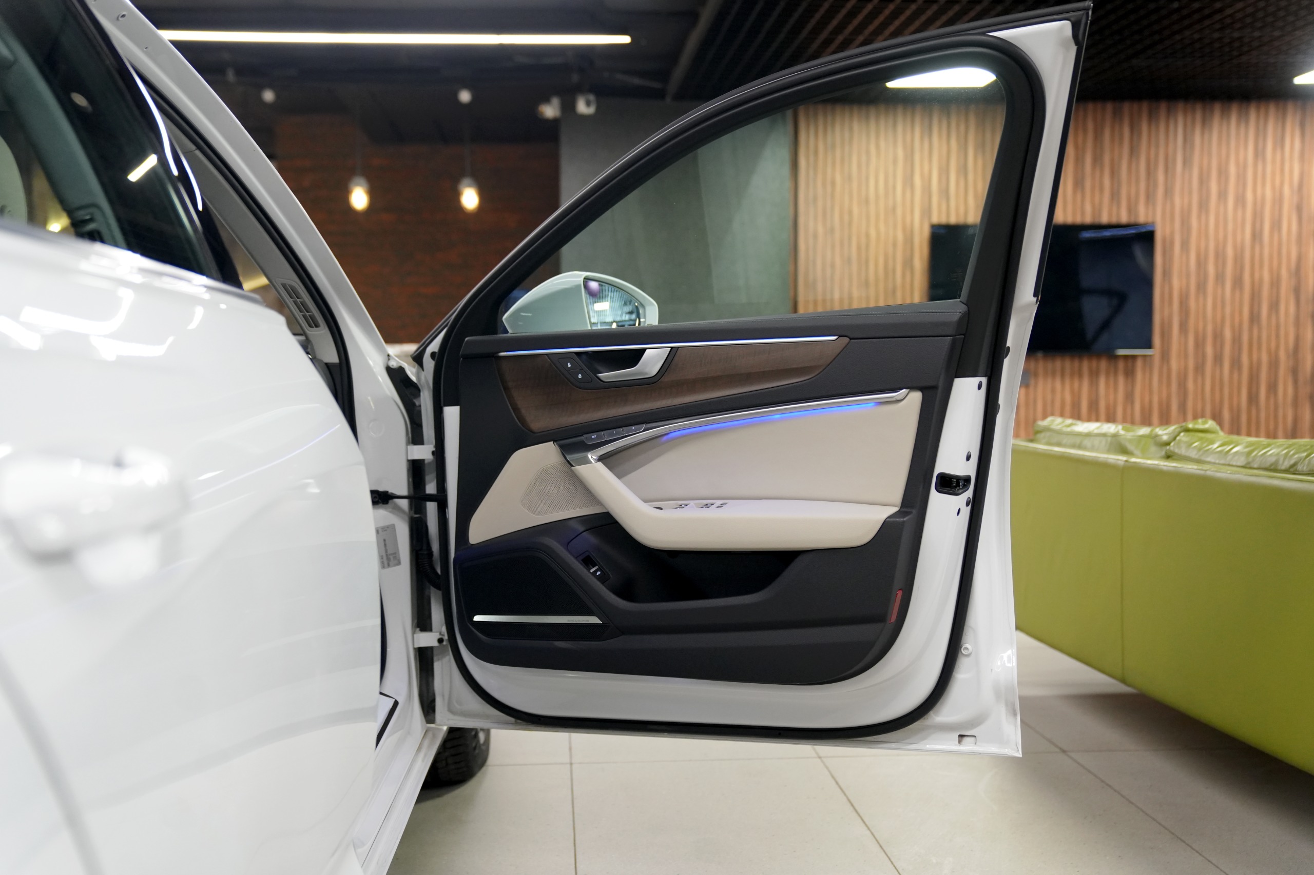 Audi A6 45 TFSI TECHNOLOGY